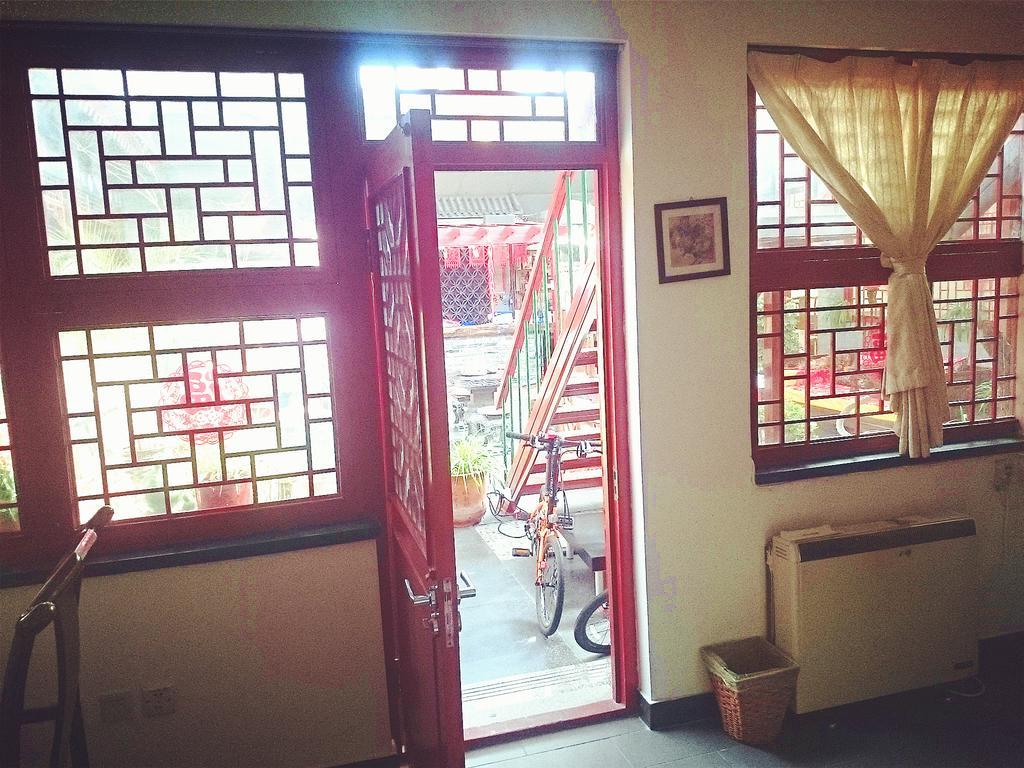 Templeside Deluxe Hutong Hotel Peking Zimmer foto